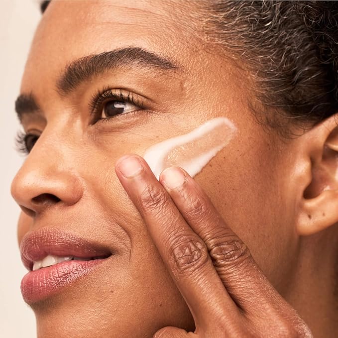 SK-II GenOptics Essence Brightening Serum - Radiance Boosting Face Serum to Target Sun Spots, Dullness & Uneven Texture - Improves Natural Regeneration for Youthful Skin (1.7 oz)