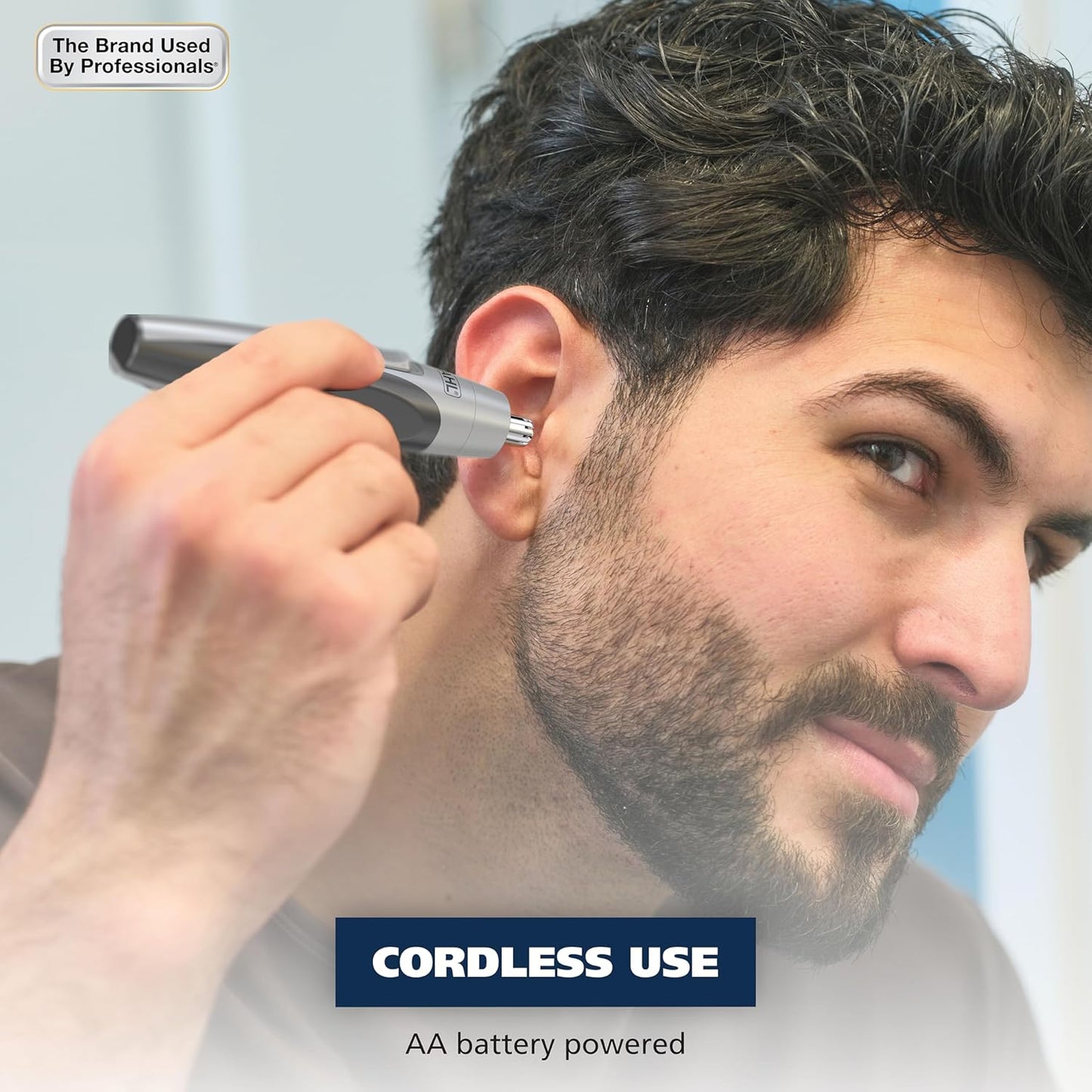 Wahl Clipper Battery Operated, Precision Ear and Nose Hair Trimmer for Men, Hygienic Nose Trimmer with Rinseable Blade for Easy Cleaning, Perfect for Travel – Model 3026462