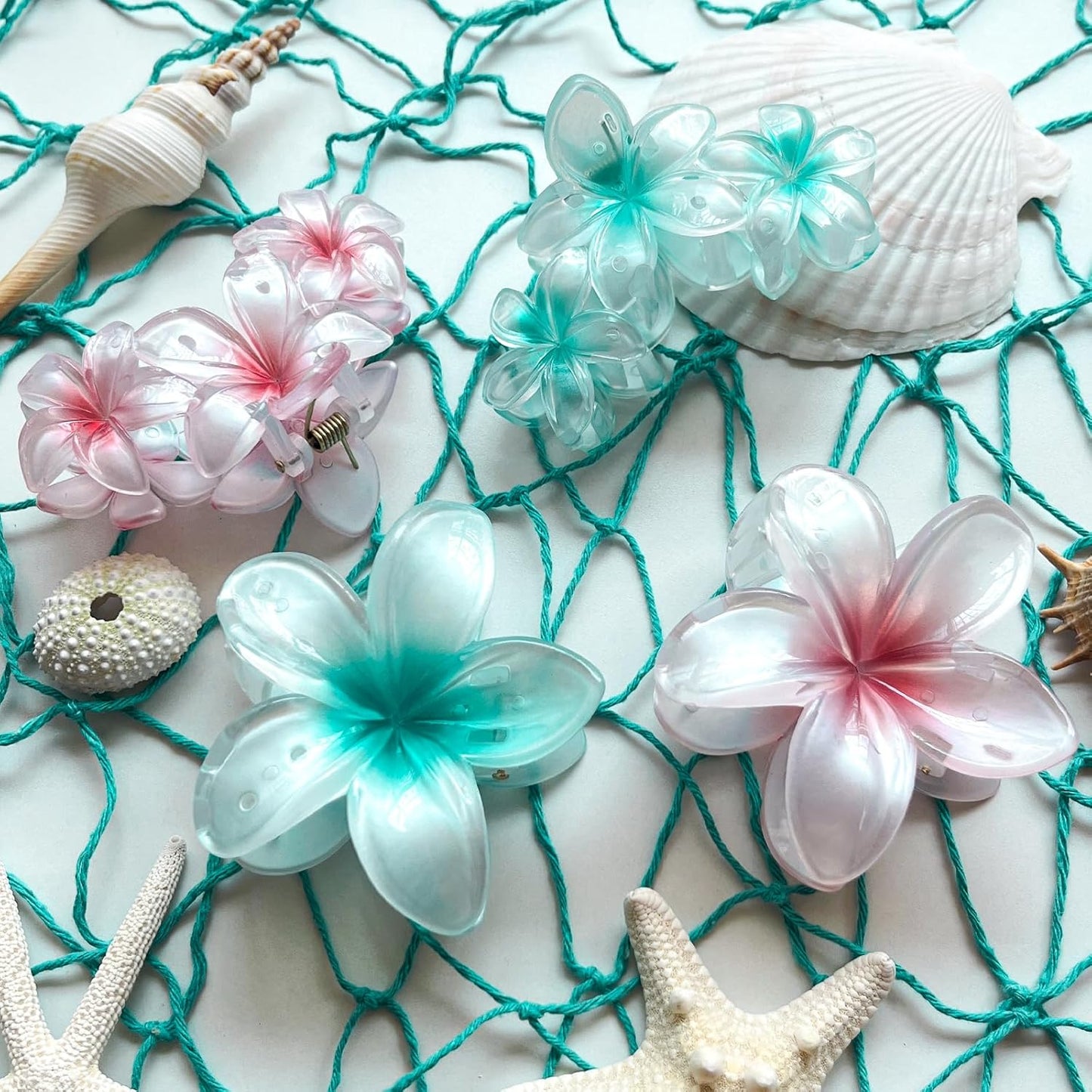 Cician Hawaiian Flower Hair Claw Clips-4PCS Cute Hair Clips for Women/Girls,Big Claw Clips for Thick/Thin Hair,Clear Clips for Hair Birthday Gifts (pearl)