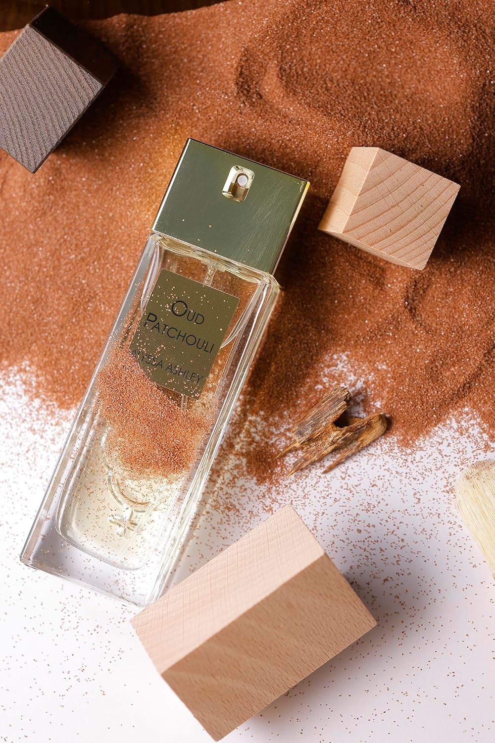 Alyssa Ashley Oud Patchouli - Perfume for Women with Rose, Saffron and Vetiver - Women's Perfume - Elegant Perfumes for Women - 3.4 oz EDP Spray